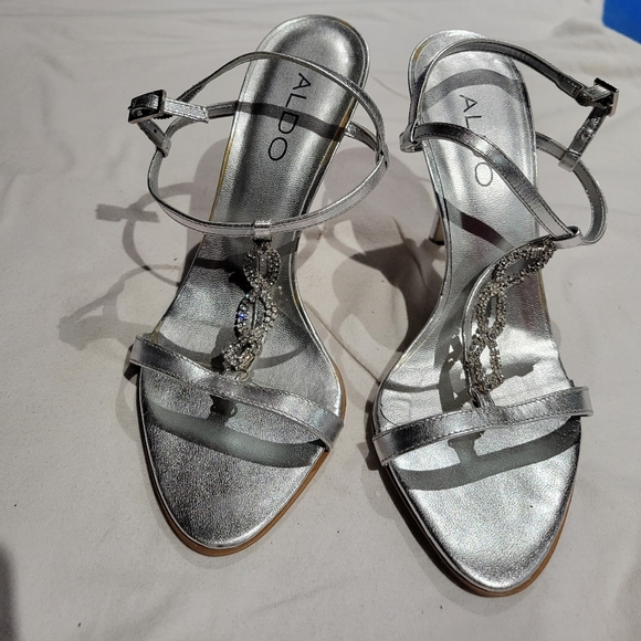 ALDO Silver Heels with Rhinestones. Size 5 - Picture 1 of 6
